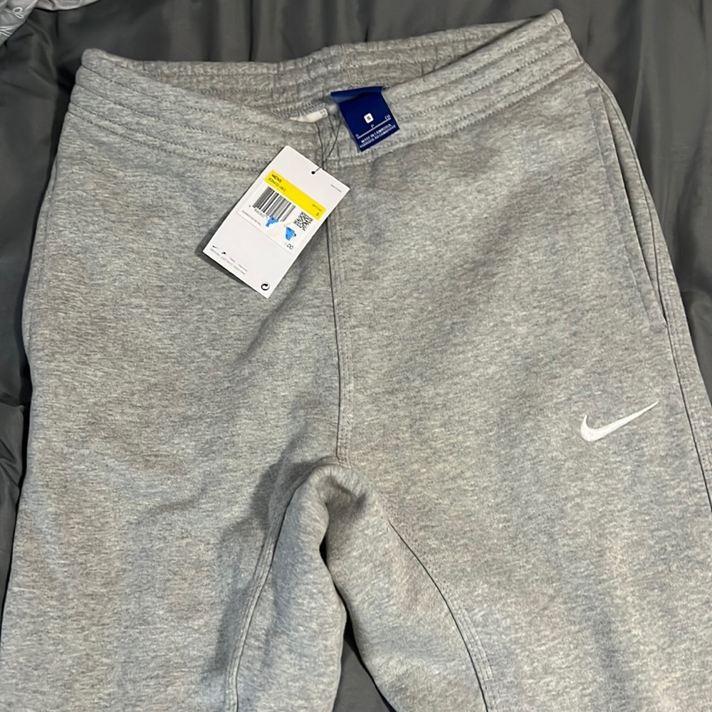 Brand new men’s nike sweat pants
